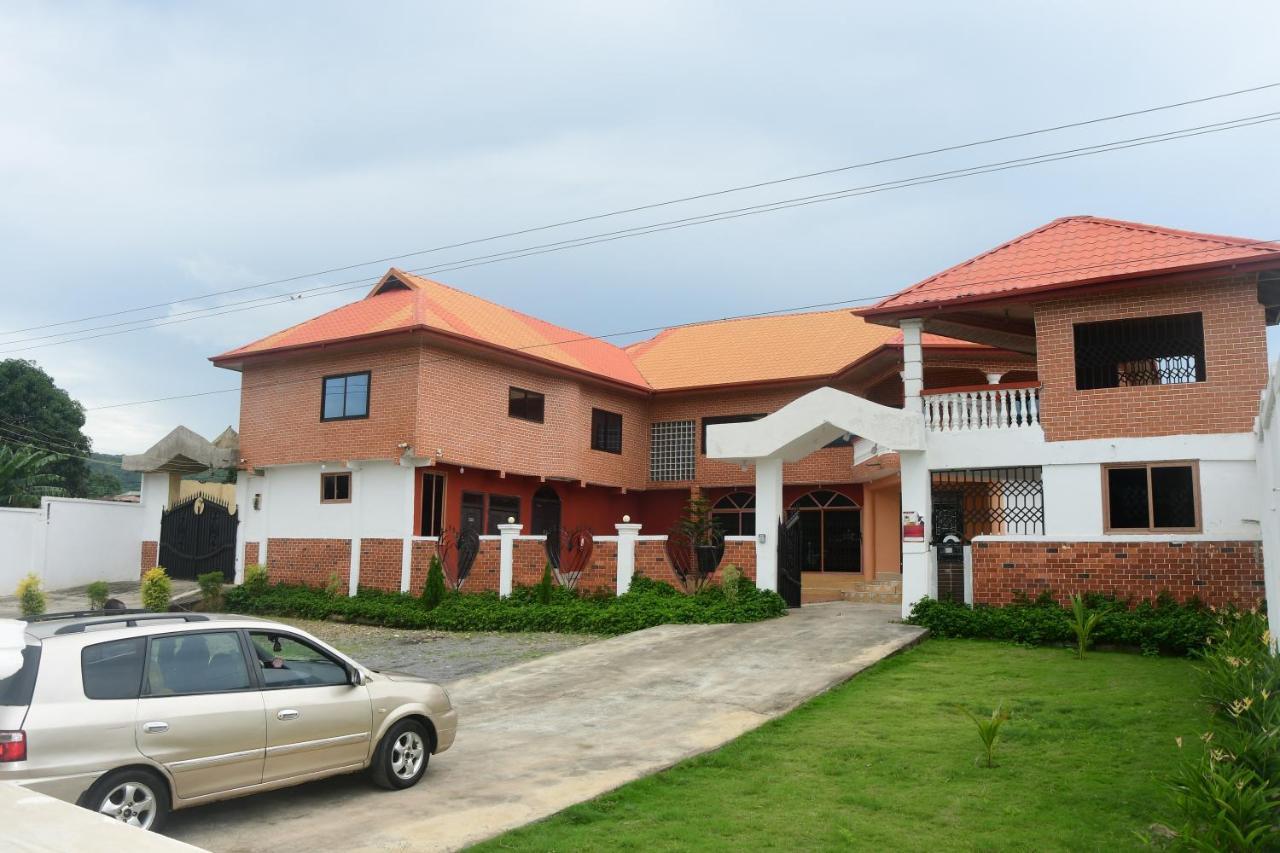 Odo So Royal Hotel Akosombo Exterior photo