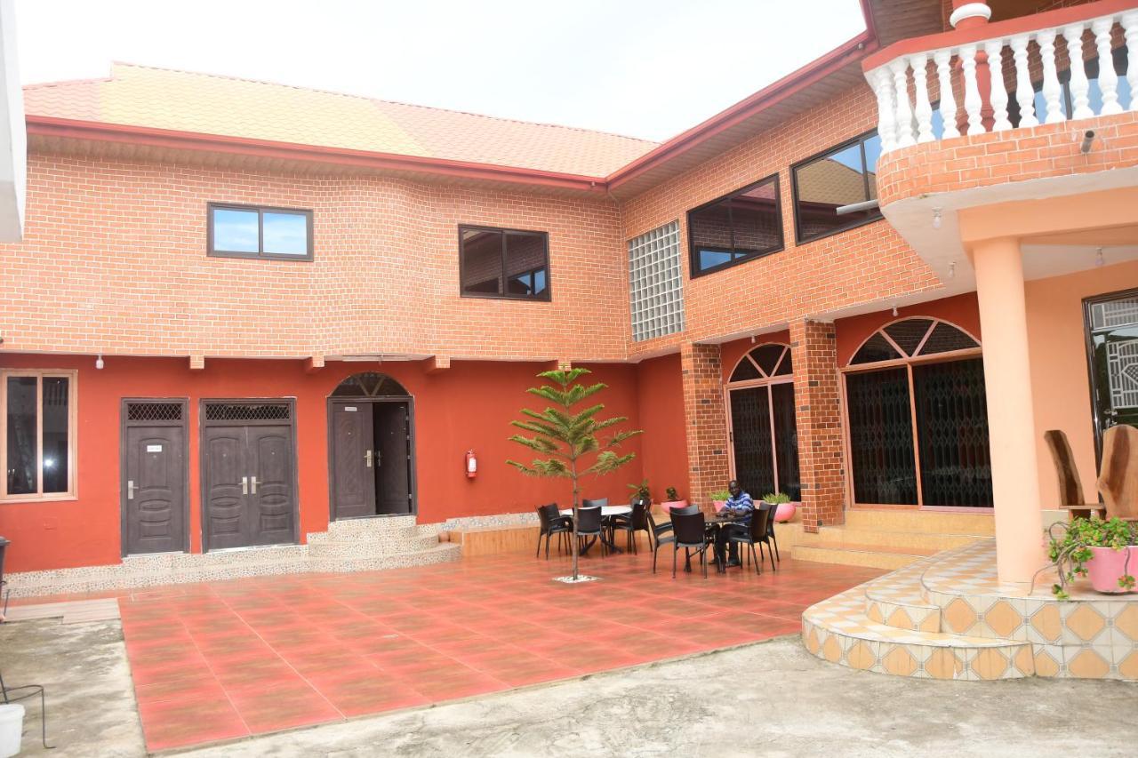 Odo So Royal Hotel Akosombo Exterior photo